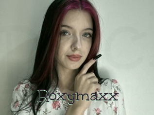 Roxymaxx
