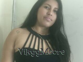 VikyyMoore